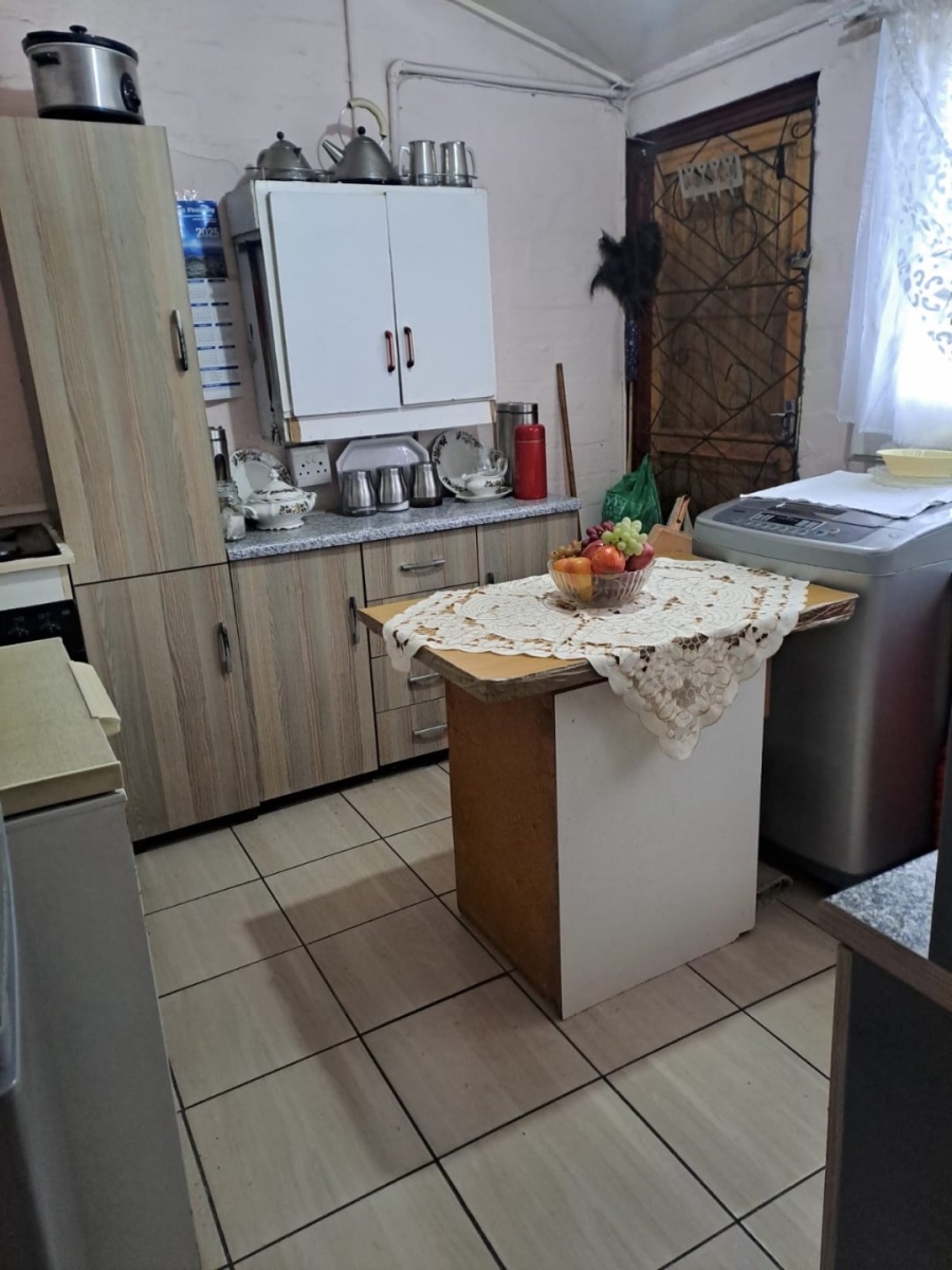 2 Bedroom Property for Sale in Bonteheuwel Western Cape